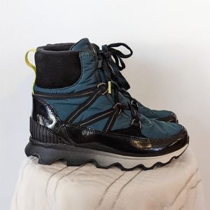 NEW Sorel Kinetic Sport boots